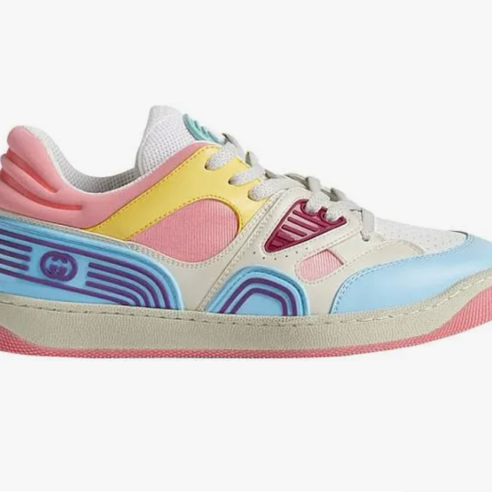 Women’s Gucci Demetra basket sneaker new in box size 38